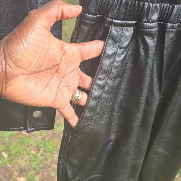 Blank NYC Black Faux Leather Jacket with Zipper - Picture 4 of 8